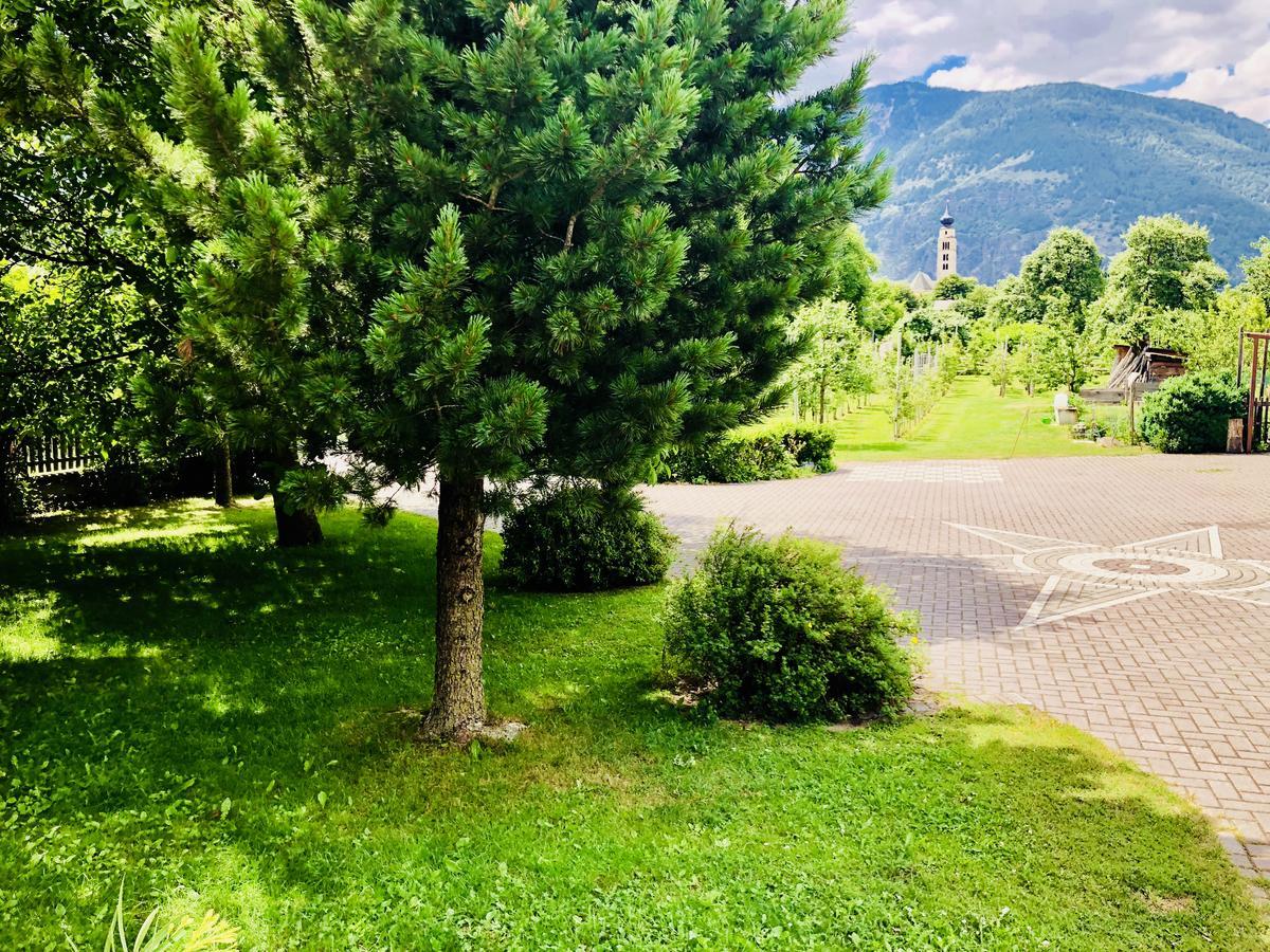 Garni Glurnserhof Exteriör bild